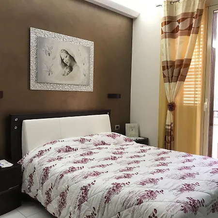 Casa Angela Авола